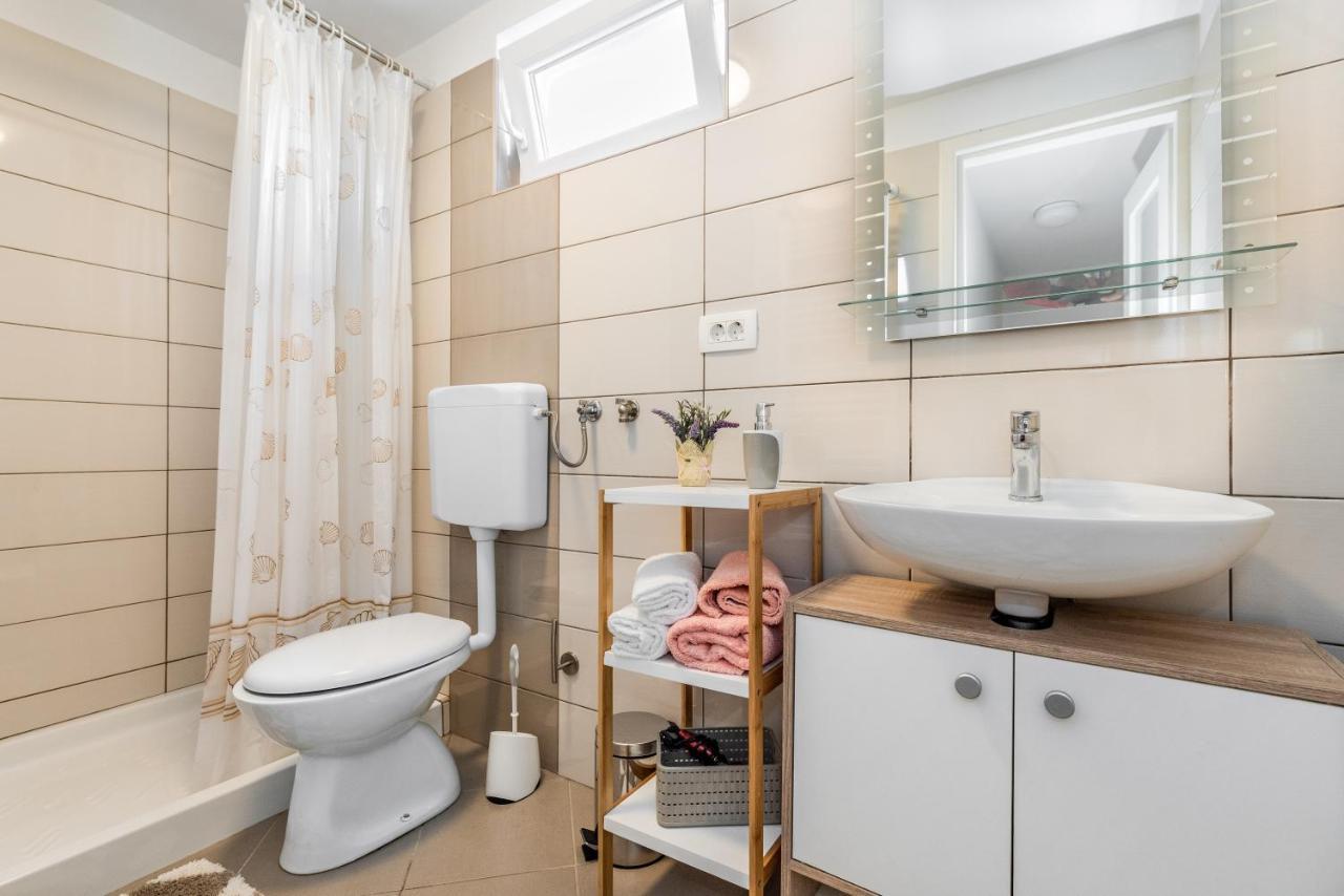 Apartmani Antonija Vozilici Экстерьер фото